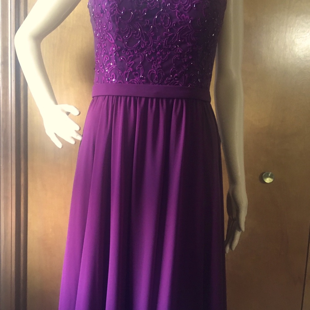 Ladies Morilee Madeline Gardner sequin gown sz 8